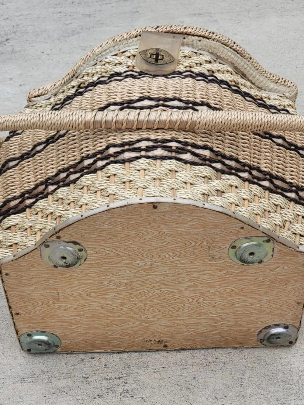 Vintage Pennys Wicker Sewing Basket Lid Plastic Organizer Tray